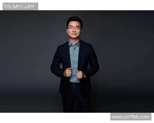 黄伟专访：从青涩少年到网球巨星的奋斗与成长之路